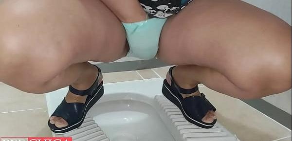  Hot sexy pee panties girl public toilet